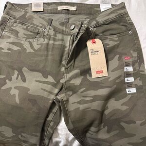 Levi's Green Camouflage Jeans